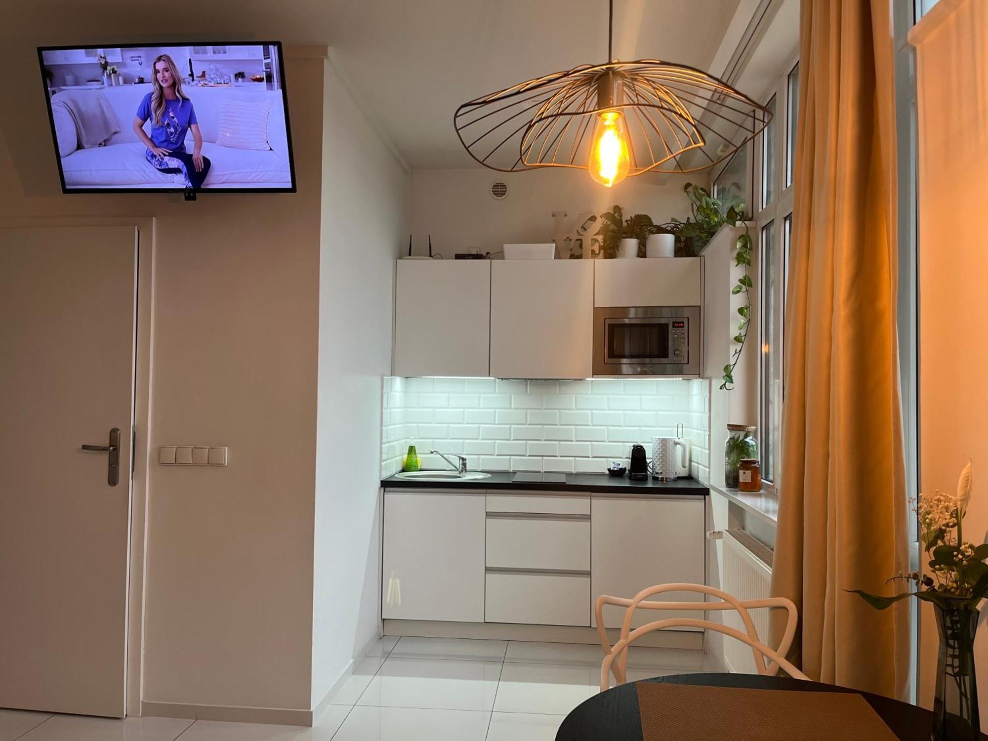 לודז' Apartament I Love Piotrkowska Z Wielkim Lustrem, Balkonem I Klimatyzacja מראה חיצוני תמונה